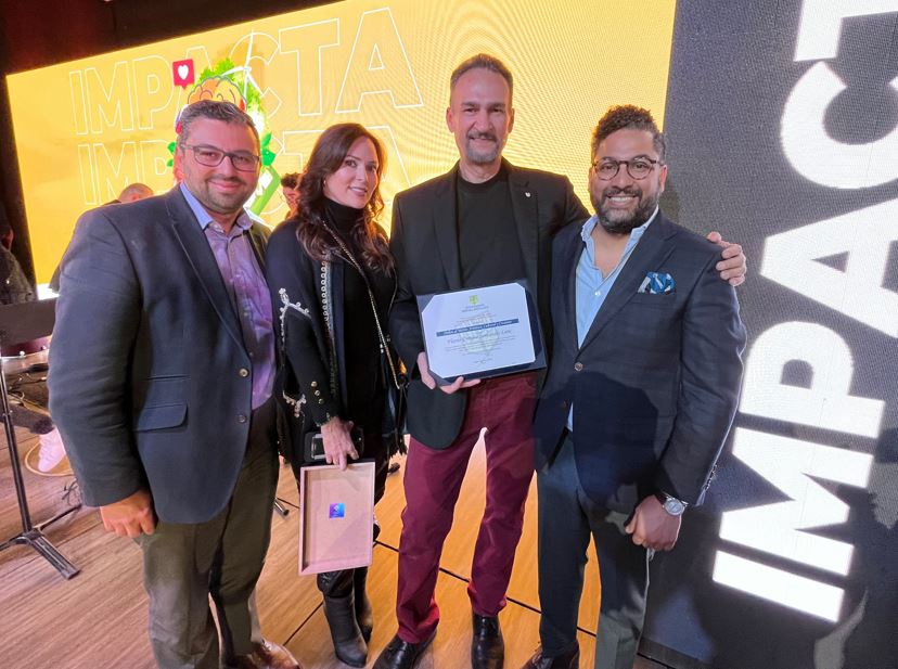  Kike Santander recibe un nuevo reconocimiento en Colombia