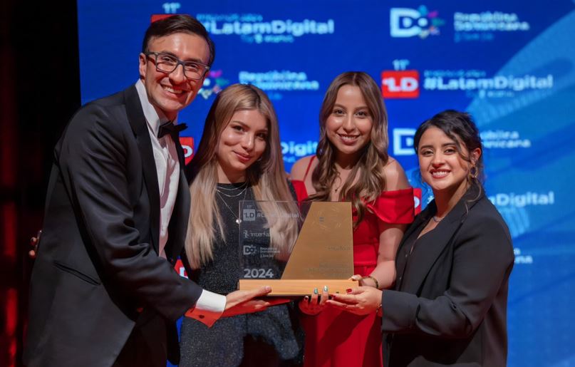 Premio “Mejor Empresa con Ecosistema Digital en Salud 360” 