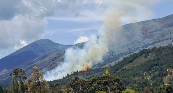 Incendio en reserva forestal en Villa de Leyva