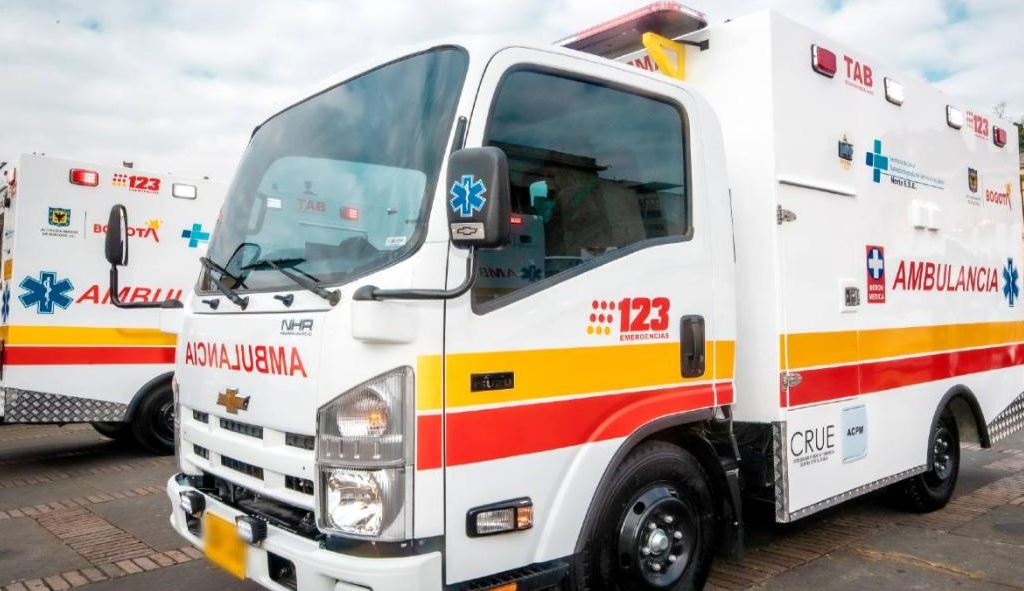 La Secretaría de Salud pide a los manifestantes que permitan el paso inmediato de ambulancias y vehículos sanitarios. Foto: Alcaldía de Bogotá