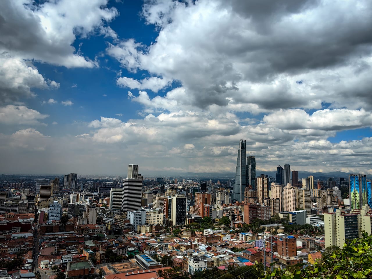 De acuerdo con el Informe de Levantamiento de Capital en Bogotá -Primer Semestre de 2024- realizado por la agencia de promoción de inversión Invest in Bogotá, la capital del país lideró con el 96,9 % del capital levantado en Colombia / ENS - Catalina Olaya 