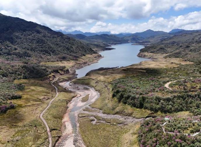 embalse de Chuza