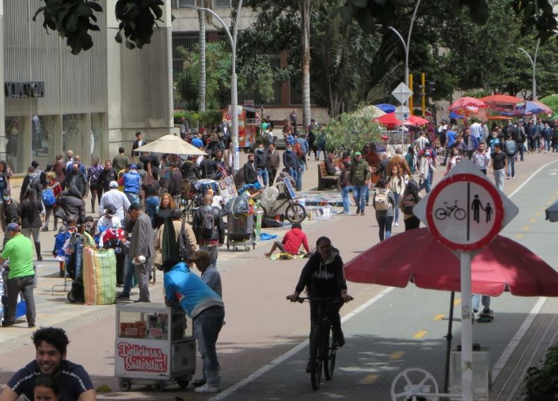 Personas en la calle 