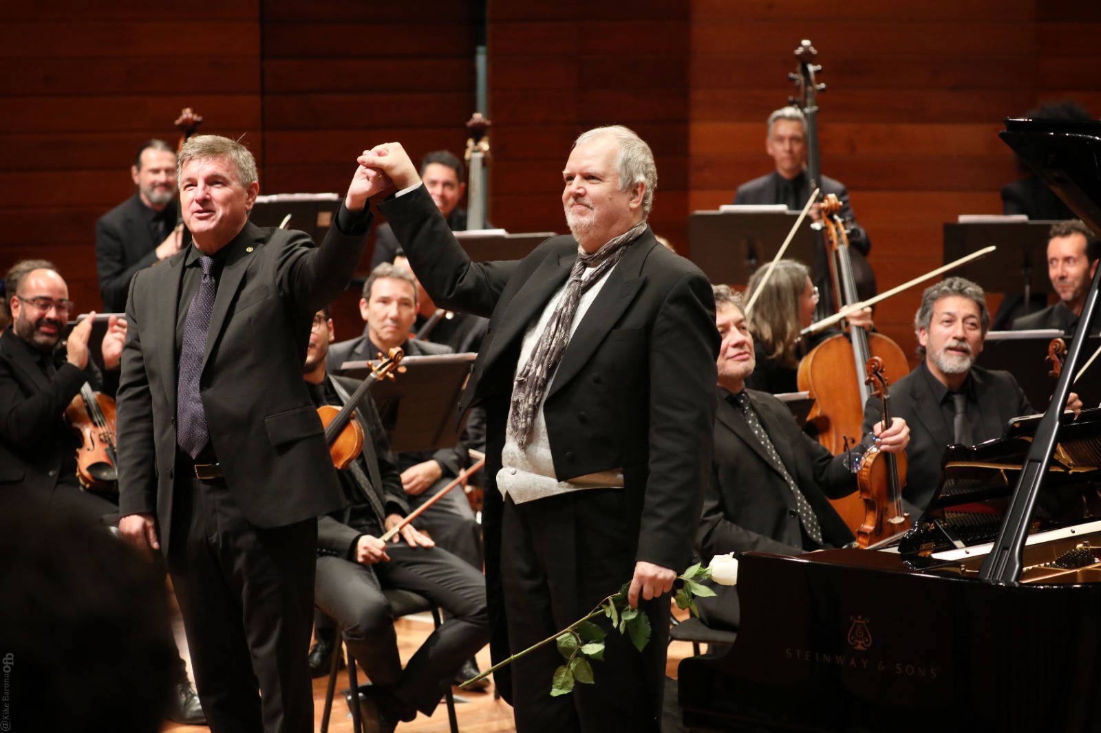 Beethoven y Bach con la Filarmónica en el León de Greiff