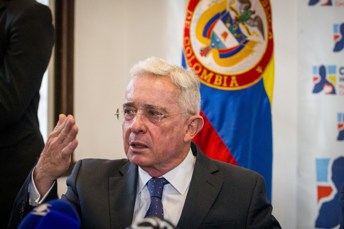 Alvaro Uribe