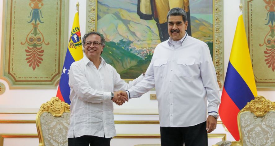 Gustavo Petro y Nicolás Maduro