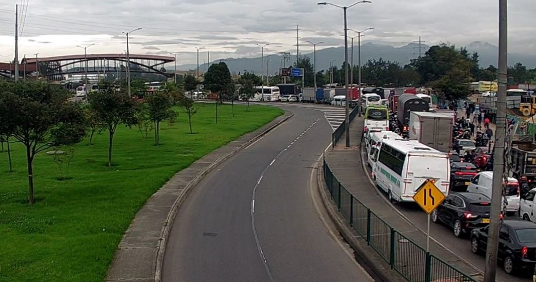 Trancón en la Calle 80