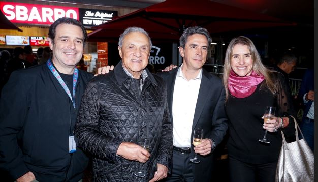 Inauguración Sbarro en el Movistar Arena