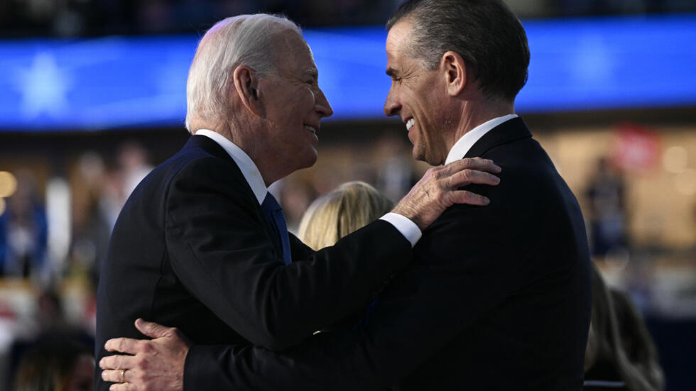 Joe Biden y su hijo Hunter 