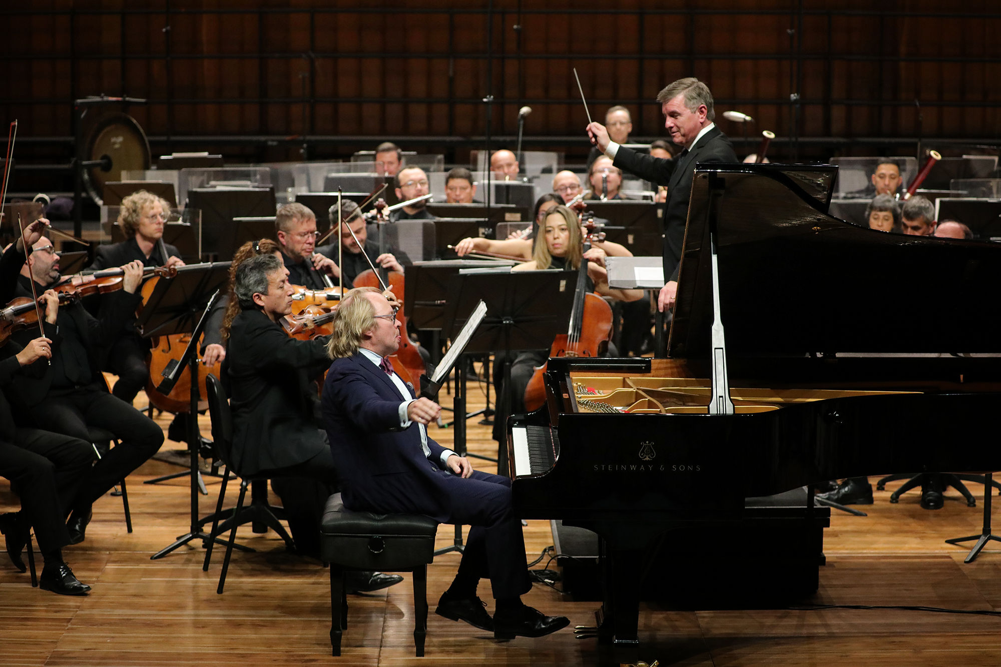 concierto de la filarmonica en el leon de Greiff