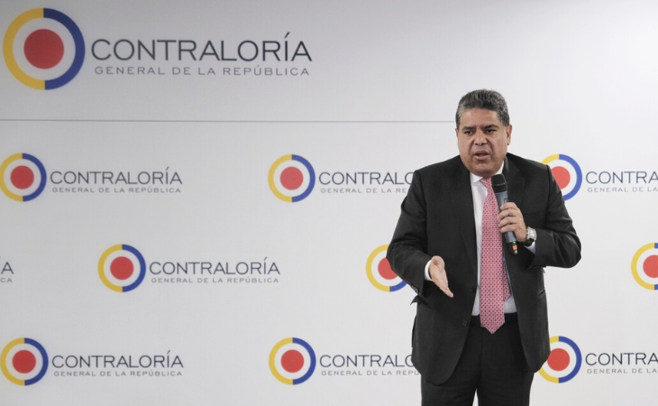 Contralor Carlos Hernán Rodríguez,