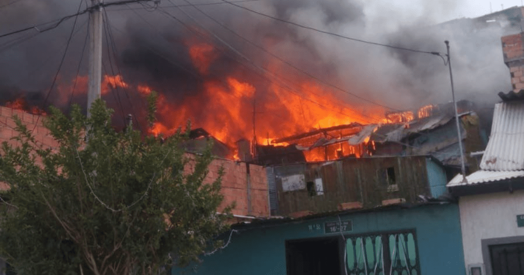 Incendio en viviendas de Ciudad Bolivar