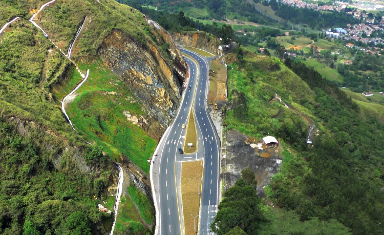  autopista Medellín-Bogotá