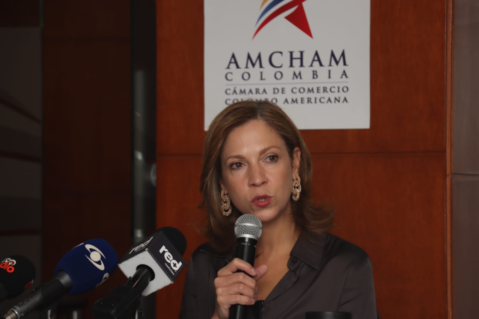 5AL Apertura Crisis Colombia - EE.UU_. Maria Lacouture AmCham Ene 27