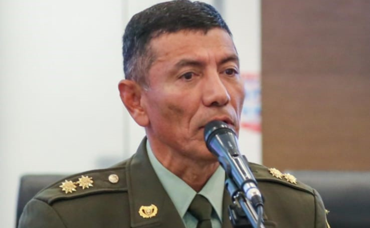 EL DIRECTOR de Carabineros y Protección Ambiental