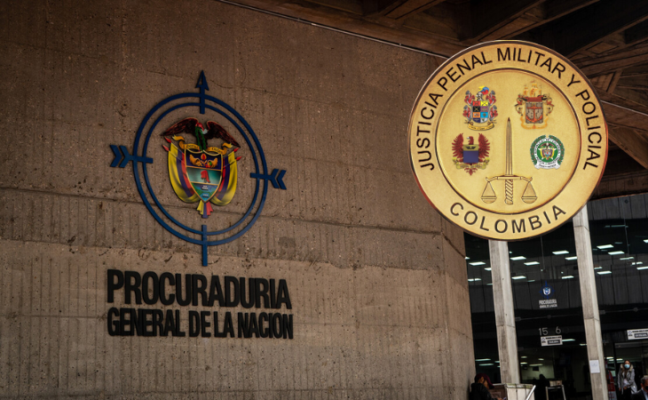 Procuraduria y logo de justicia penal militar