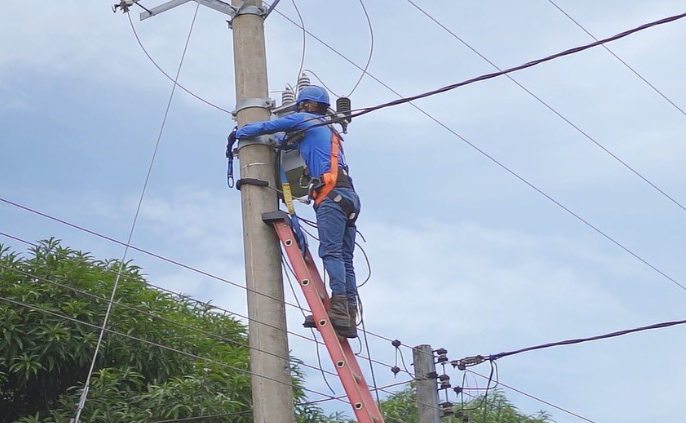 operario de electricidad