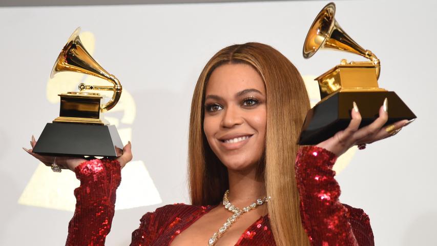 Beyonce lidera nominados a Grammy